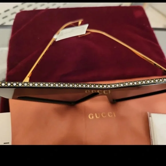 GUCCI Hollywood Forever GG0430S Crystal Mask Wing Black Gold Cateye Sunglasses Gucci | Accessories | Gucci Hollywood Forever Gg430s Crystal  main image 4